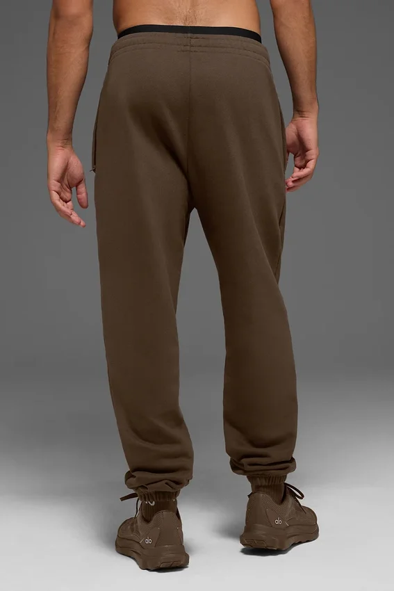 Pantaloni della tuta Renown con risvolto in felpa pesante - Espresso