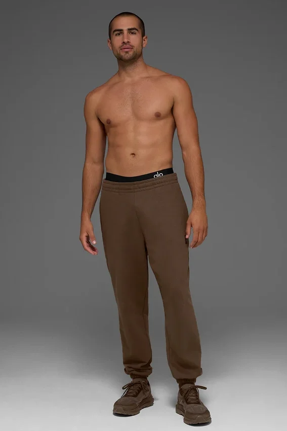 Pantaloni della tuta Renown con risvolto in felpa pesante - Espresso