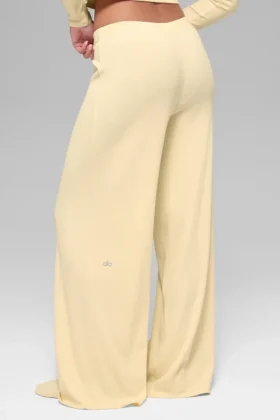 Pantaloni dritti Dreamlight a vita media – Giallo candela