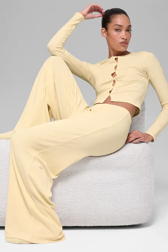 Pantaloni dritti Dreamlight a vita media - Giallo candela