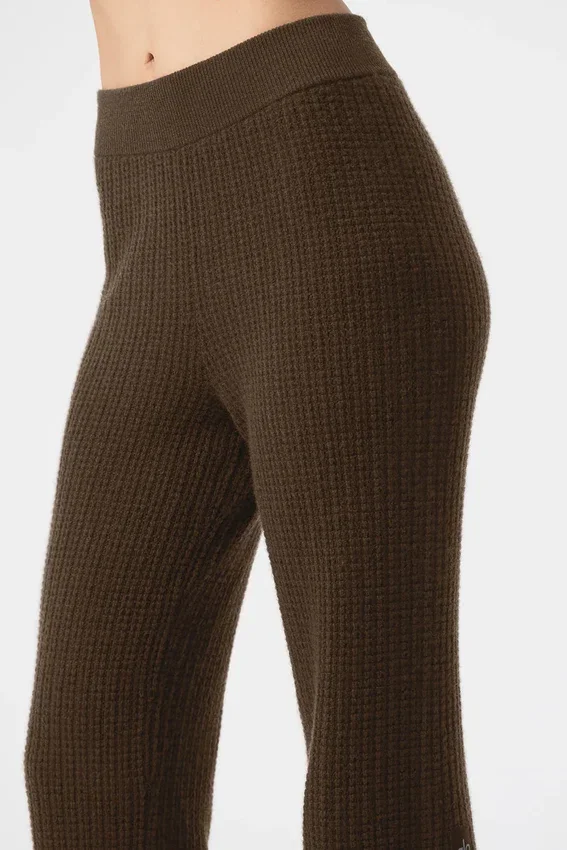 Pantaloni High-Waist in cashmere con trama a nido d'ape morbida - Espresso