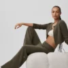 Pantaloni High-Waist New Class a gamba larga in misto lana e cashmere - Olive Tree
