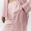 Pantaloni in seta lucida (vestibilità regolare) - Rosa champagne