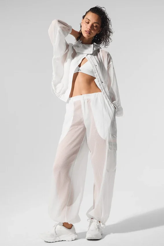Pantaloni jogger a gamba larga Sheer Game Time - Bianco