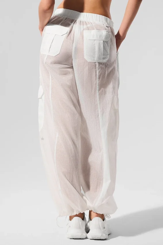 Pantaloni jogger a gamba larga Sheer Game Time - Bianco