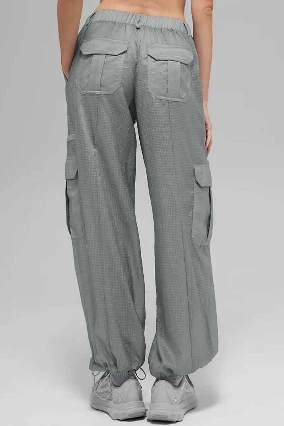 Pantaloni jogger a gamba larga Sheer Game Time - Grigio lunare