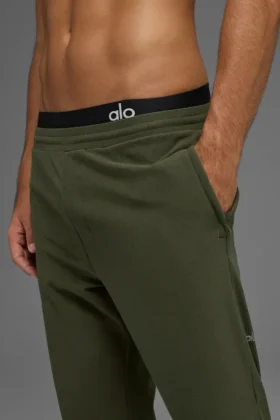 Pantaloni jogger Conquer Max Performance – Verde oliva
