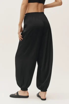 Pantaloni Radiance High-Waist in misto seta – Nero