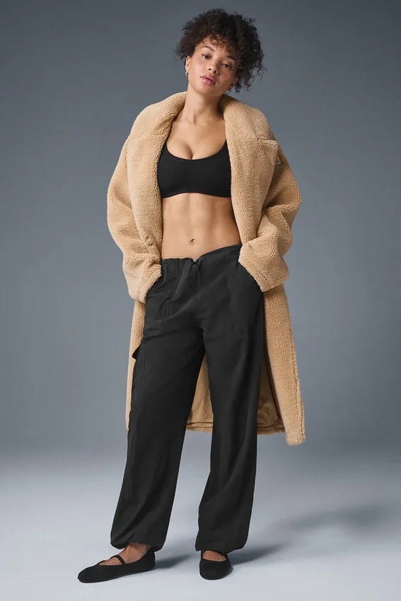 Trench oversize in sherpa - Camel