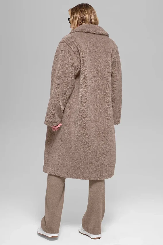Trench oversize in sherpa - Chai Latte
