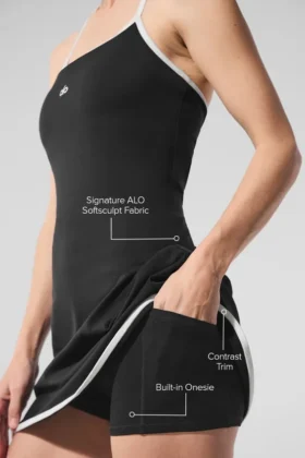 Vestito da tennis con scollo all’americana Alo Softsculpt – Nero/Bianco