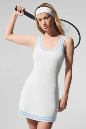 Vestito in maglia stile maglione Tennis Club - Bianco/Blu conchiglia